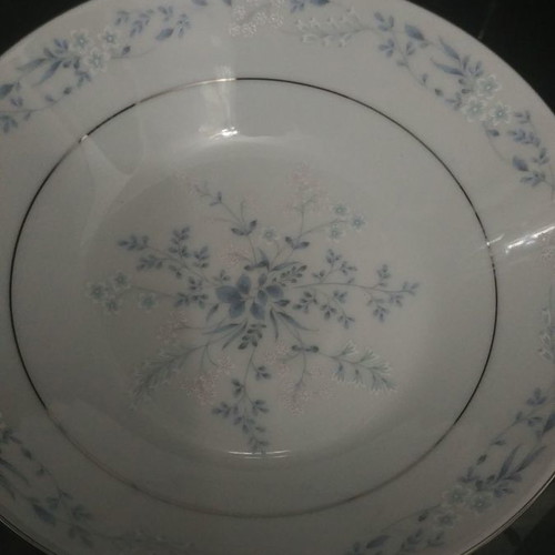 Noritake Carolyn deep soup plates 4 pcs new, bone china