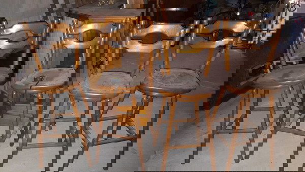 ΞΥΛΙΝΟ BAR ΜΕ ΒΙΤΡΩ