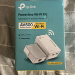 TP-Link AV600 Powerline Wi-Fi Kit TL-WPA4220 new