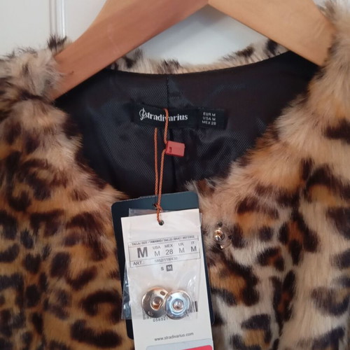 Stradivarius women's coat new with tags