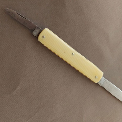 Antique German Schuddig Solingen pocket knife used with double blades and silver inlay decoration