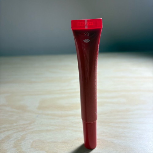 Lip Perfector shade 23 new