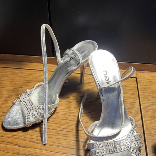Nak silver sandals like new with strass, size 36