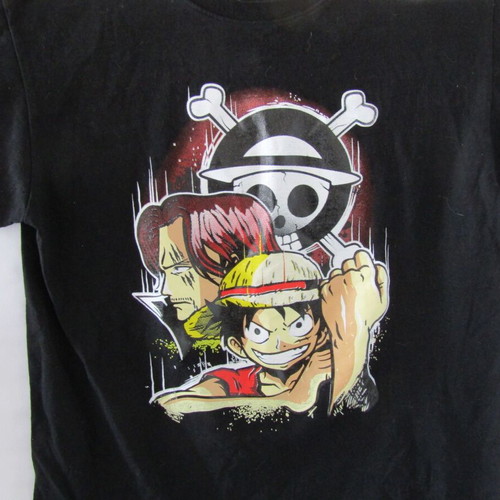 One Piece t-shirt used, size Medium, black
