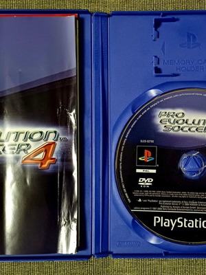 Pro Evolution Soccer 4 PS2 used, complete in excellent condition