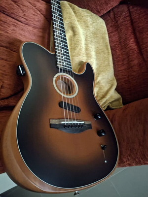 Fender American Acoustasonic Telecaster guitar like new