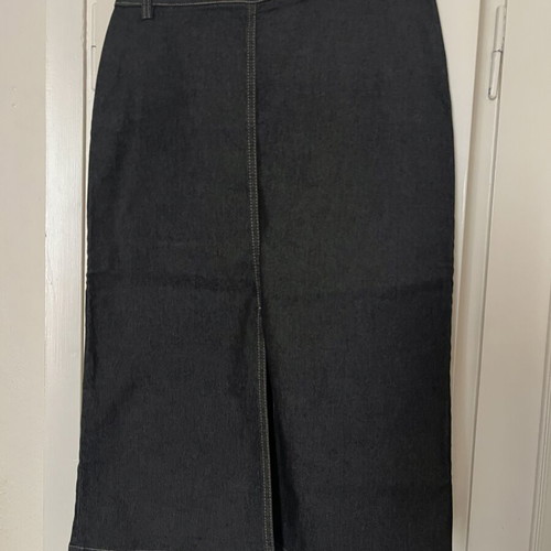 Mango denim skirt small, like new, black and grey