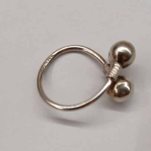 Silver ring 925 with adjustable size like new