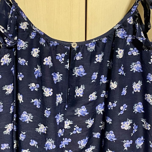 Forever 21 dress like new, blue with flowers