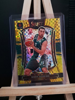2025-26 Panini Select EuroLeague Dimos Dikoudis Gold Prizm /10 Courtside card Panathinaikos