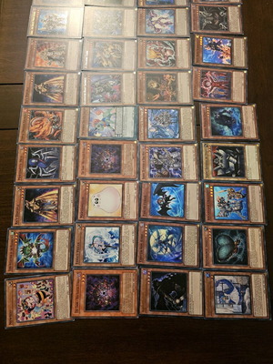 Yu-Gi-Oh! Monsters level 4 and below like new