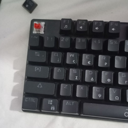 Origin OK10 gaming keyboard like new with LED and red switches