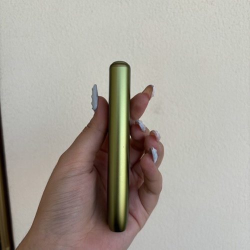 IQOS Iluma I green e-cigarette