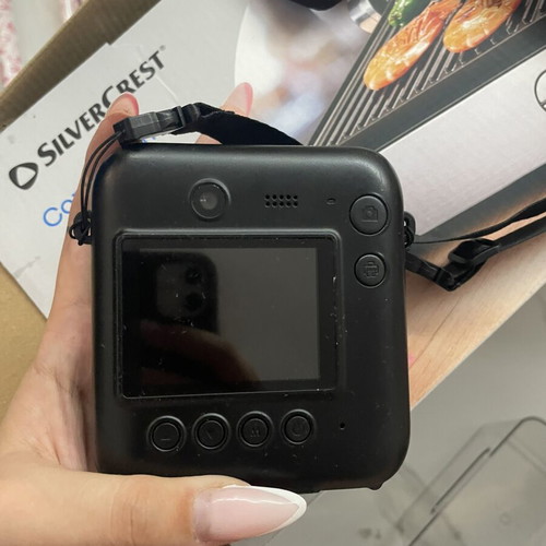 Instant camera with 32GB memory card used, printing issue