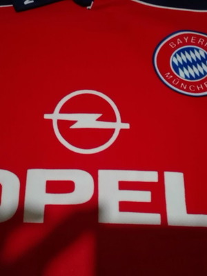 Bayern Munich vintage sports t-shirt used, official replica