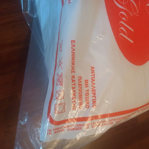 Set of 3 new sleeping pillows