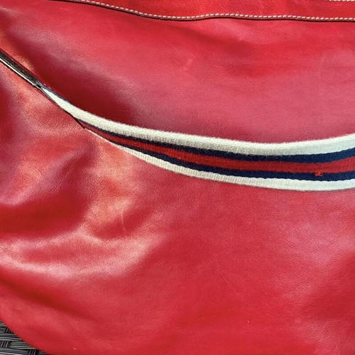 Gucci shoulder bag red like new