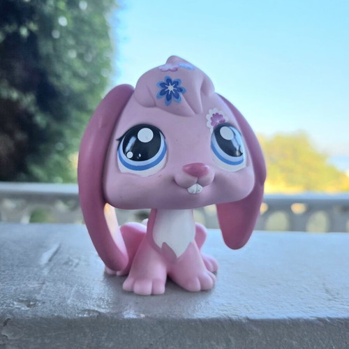 Littlest Pet Shop Jumbo Bunny Rabbit Euro Exclusive pink magenta