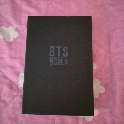 BTS World OST CD like new, pop