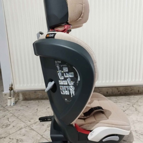 BeSafe iZi Flex FIX i-Size Car Seat like new, booster with backrest