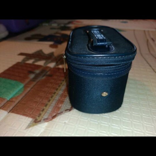 Vidal blue cosmetic case used