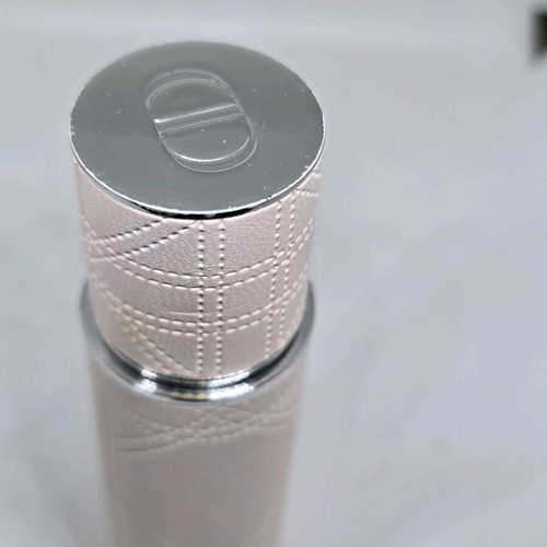 Miss Dior Eau De Parfum 10ml like new, limited edition
