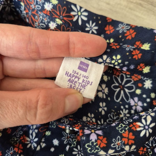 HEMA Girl's Dress 134/140 cm like new, floral print