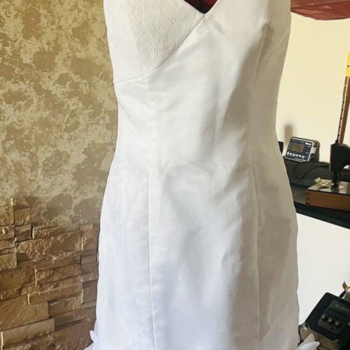 Midi wedding dress new, one-shoulder strap with floral appliqué