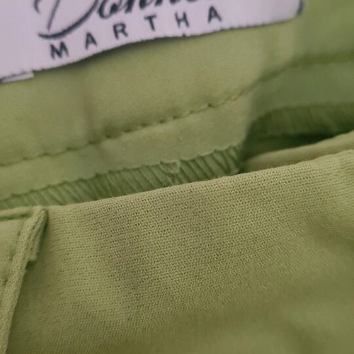 Donna Martha summer pants XS like new, green