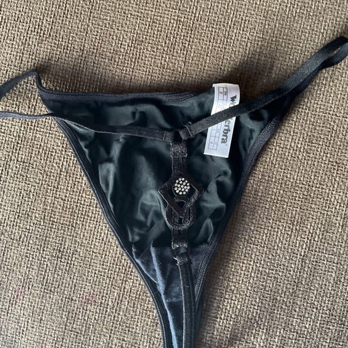 Wonderbra thong black satin new, size M/L