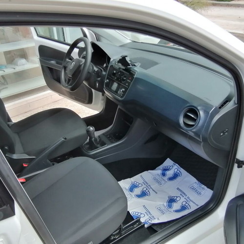 Volkswagen Up 2017 like new, petrol, manual, white