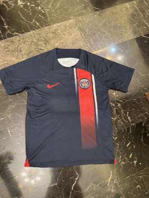 PSG 2023/24 home jersey