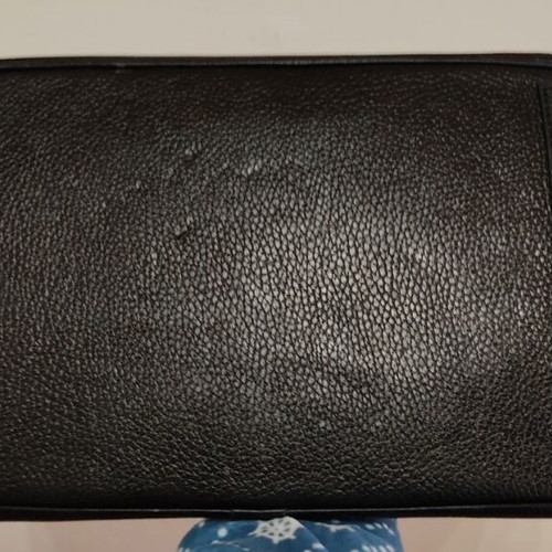 Black leather handbag used, size H25xW35