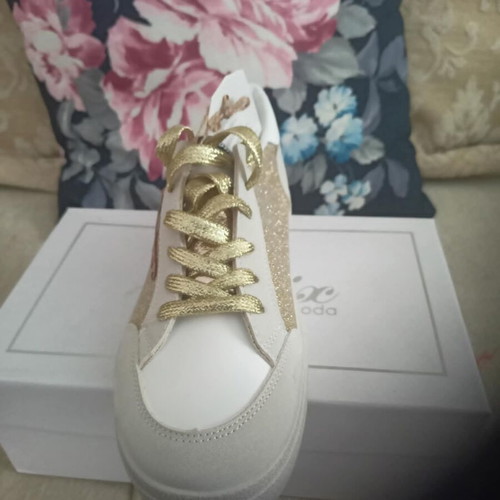 Jomix women's casual shoes size 39 new white and gold