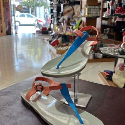 Silicone sandals beige new, with thong for beach use