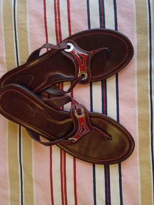 Tod's Malibu Keeper vintage women's leather sandals like new, brown and red