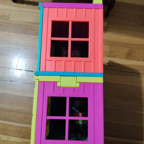 LOL Surprise dollhouse