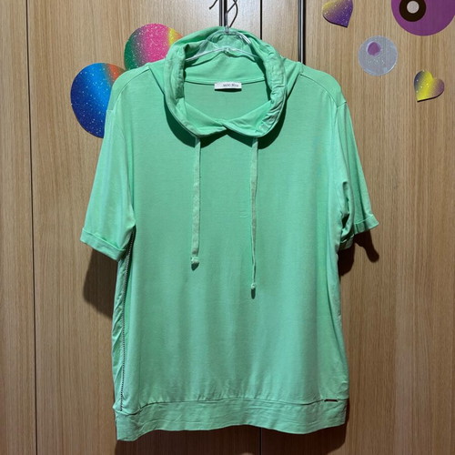 Veraman blouse like new, size M
