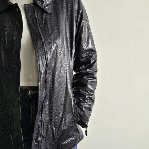 Vintage Vinyl Jacket plum like new, size M