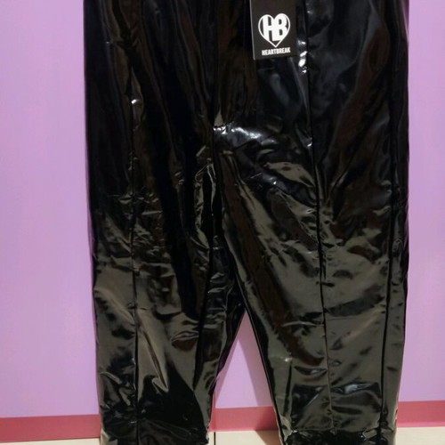 Heartbreak PU pants Small new, black, tailored