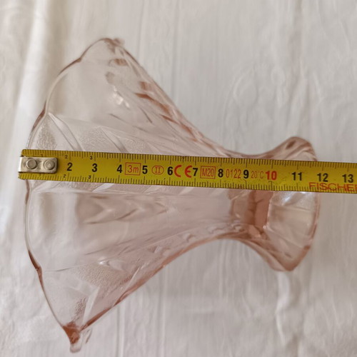 Vintage Rosaline pink pressed glass vase Art Déco like new