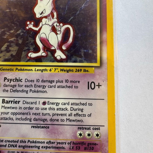 Pokemon TCG Mewtwo Holo Base Set like new