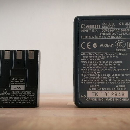 Canon Charger CB-2LUe and Battery NB-3L like new