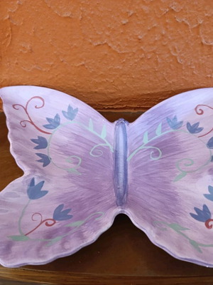 Butterfly-shaped serving platter new