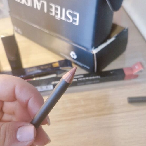 Mac Whirl Lip Pencil new