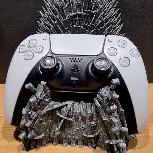 PS5 DualSense controller stand Iron Throne design like new