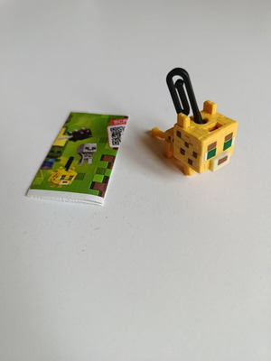Minecraft Tiger Figure from Kinder Joy new
