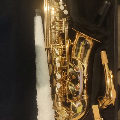Alto saxophone Yamada like new