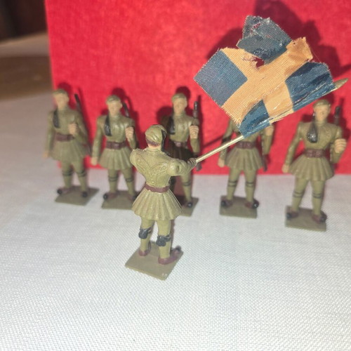 Pal Evzones 1940-41 figures used