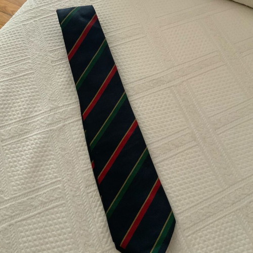 Leonardo Frances tie new in excellent condition
